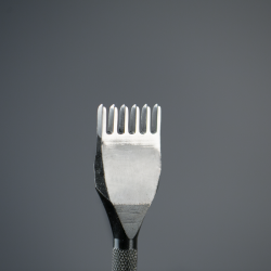 印地安六菱斬 孔2.0mm/間距4mm